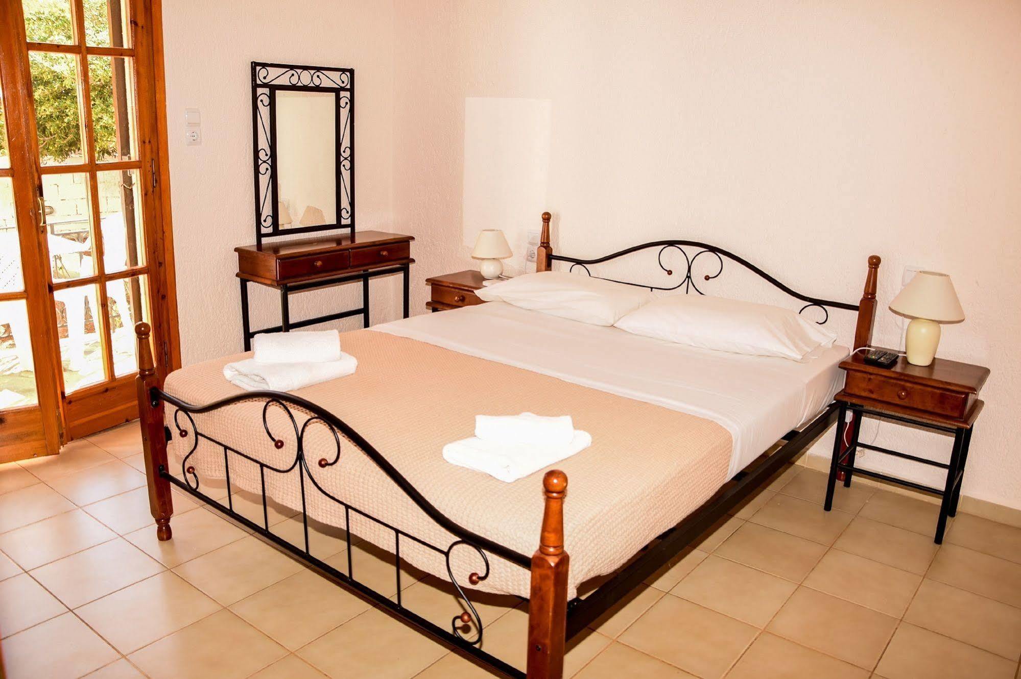 Athina Villas Ελούντα Εξωτερικό φωτογραφία
